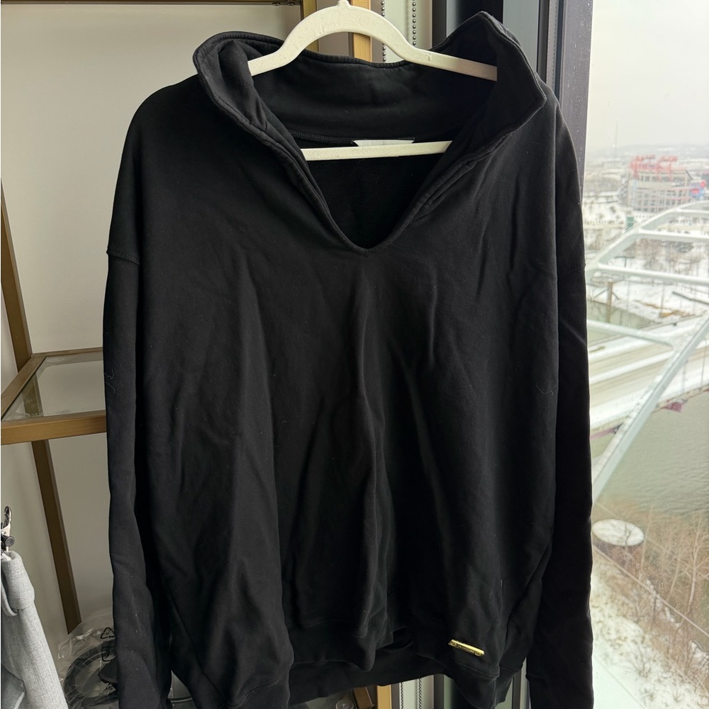 TALENTLESS Classic Black Hoodie Fits S/M